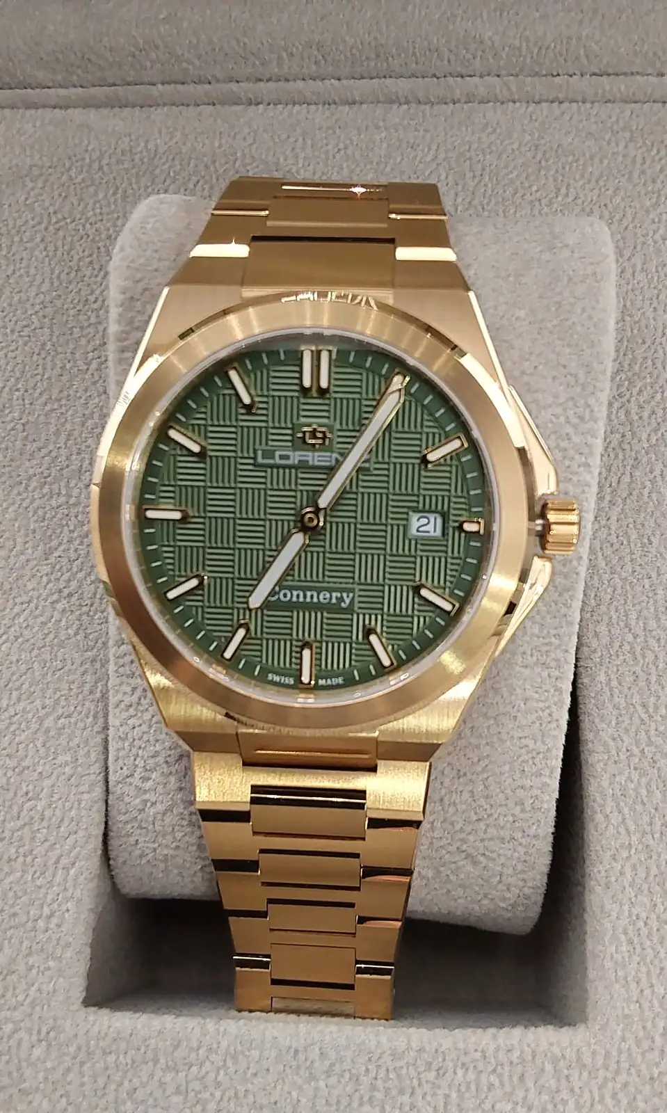 Orologio Lorenz Connery con quadrante verde e bracciale dorato